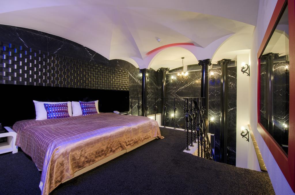 Ya Nold Fashion House Hotel Jiaoxi Exterior photo